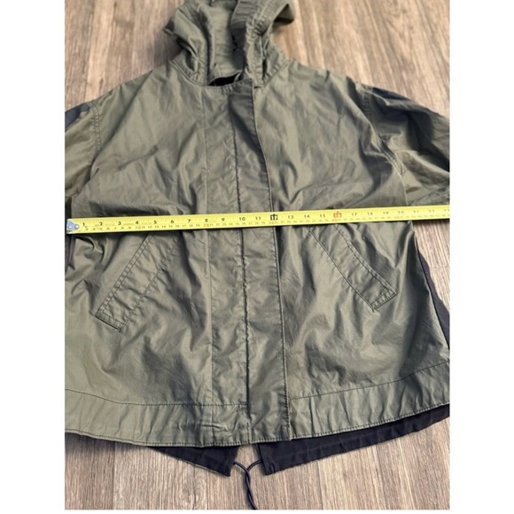 J.CREW Women’s Dark Green Rain Coat - Picture 10 of 10